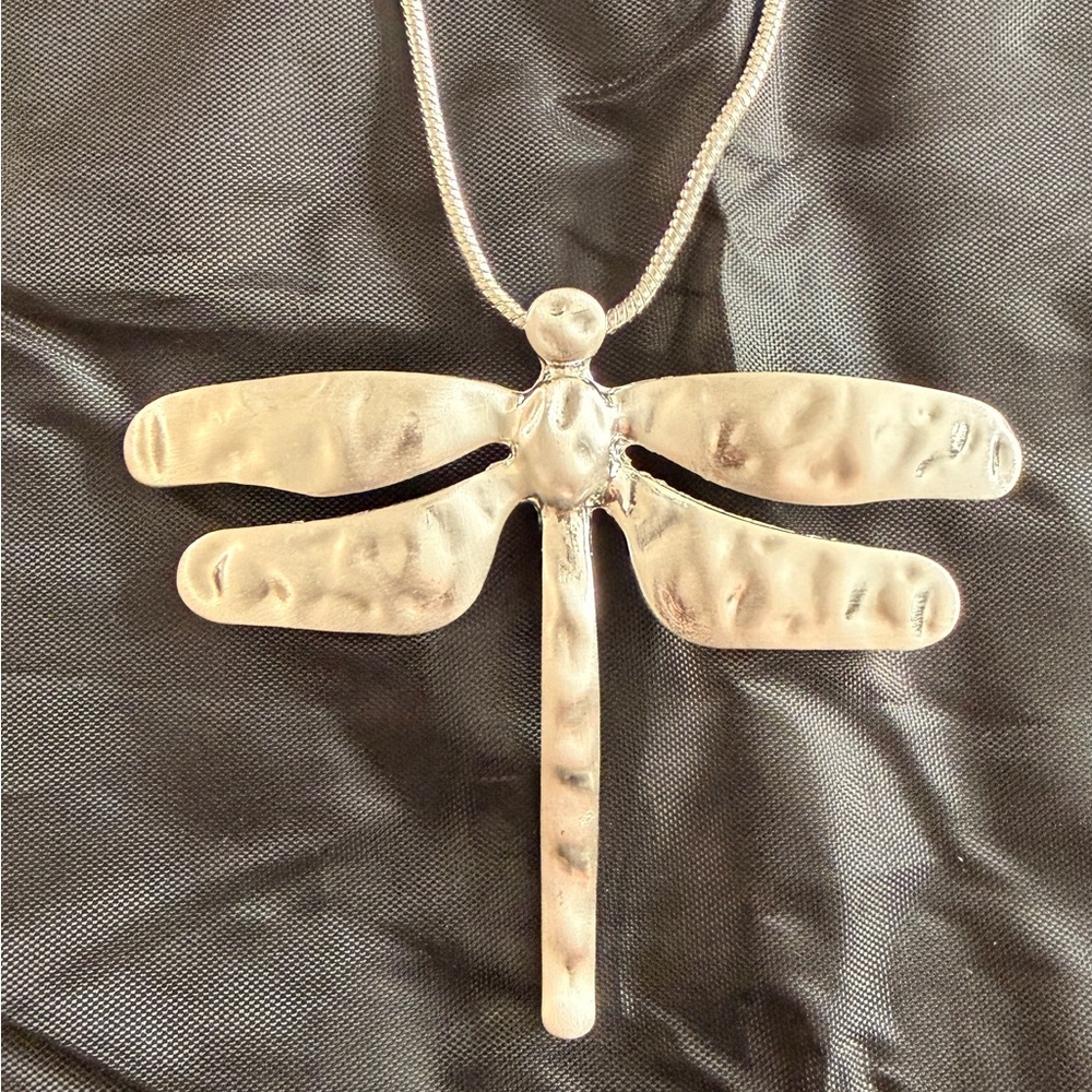 Silver Dragonfly Pendant Necklace